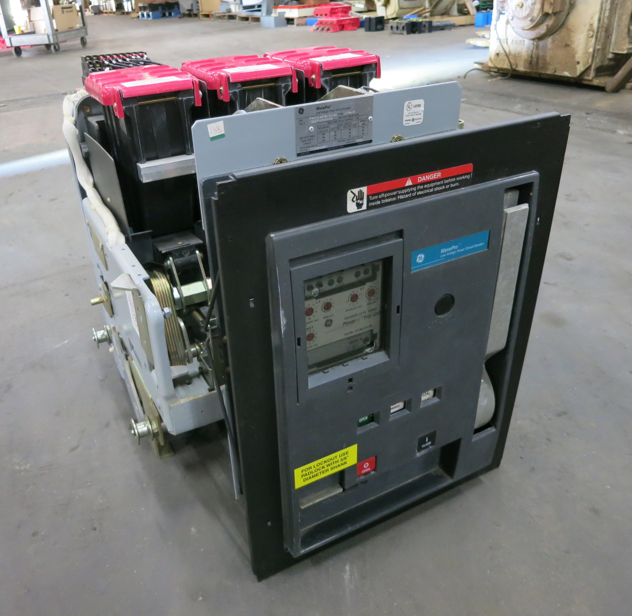 GE WPH-16 WavePro 1600A Air Breaker w/ LSI Power+ Trip